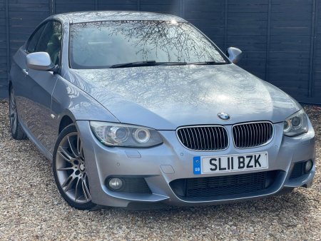 BMW 3 SERIES